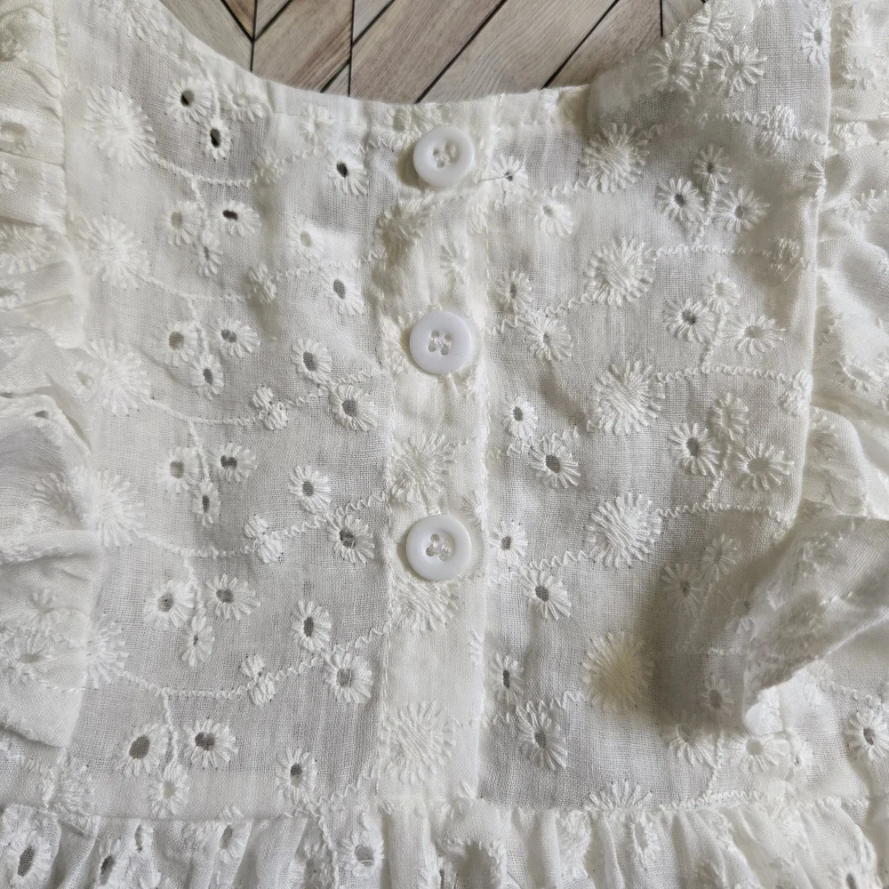 ​Toddler Girl Peach Print Bloomer Set Ruffle Eyelet Tunic Top & Summer Shorts 3T